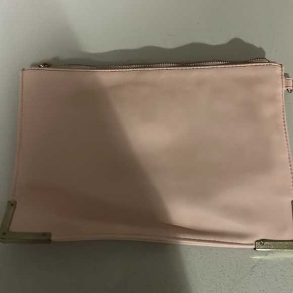 Lip clutch - Picture 2 of 2